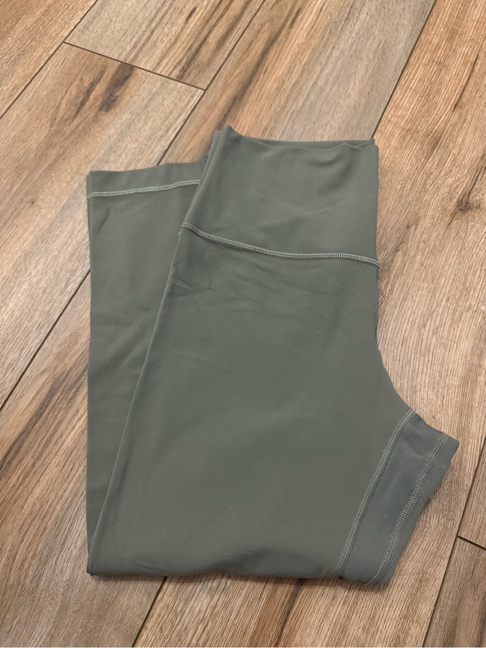 lululemon athletica Olive Green Cropped Leggings